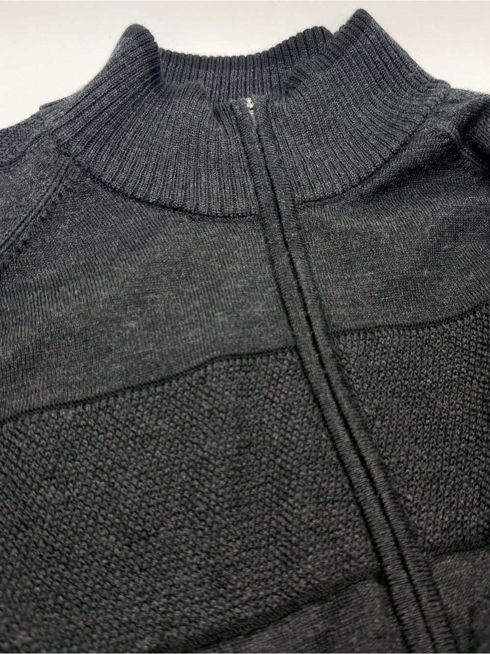 Smartwool Men’s Textured Half Zip Charcoal Gray Merino Blend Sweater